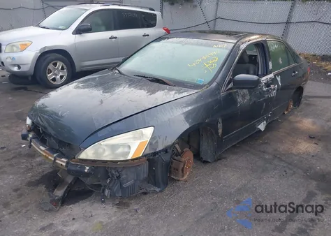 2003 Honda Accord Ex z USA, uszkodzony, nr VIN 1HGCM66513A092159